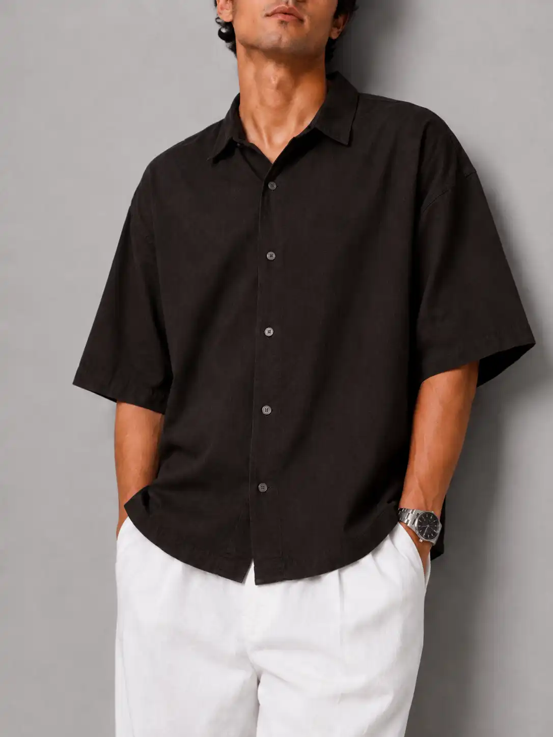 Men-short-sleeved-lyocell-shirt-brown-heroshoop.webp پیراهن لایوسل مردانه / استین کوتاه / رنگ قهوه ای - Image 1
