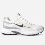 Nike-Internator-Comfortable-Running-Sneakers-White-Grey-and-Green-WWW.HEROSHOOP.COM-View-1.webp